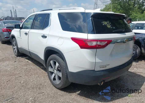 2018 Chevrolet Traverse 3Lt z USA, uszkodzony, nr VIN 1GNERHKWXJJ216145